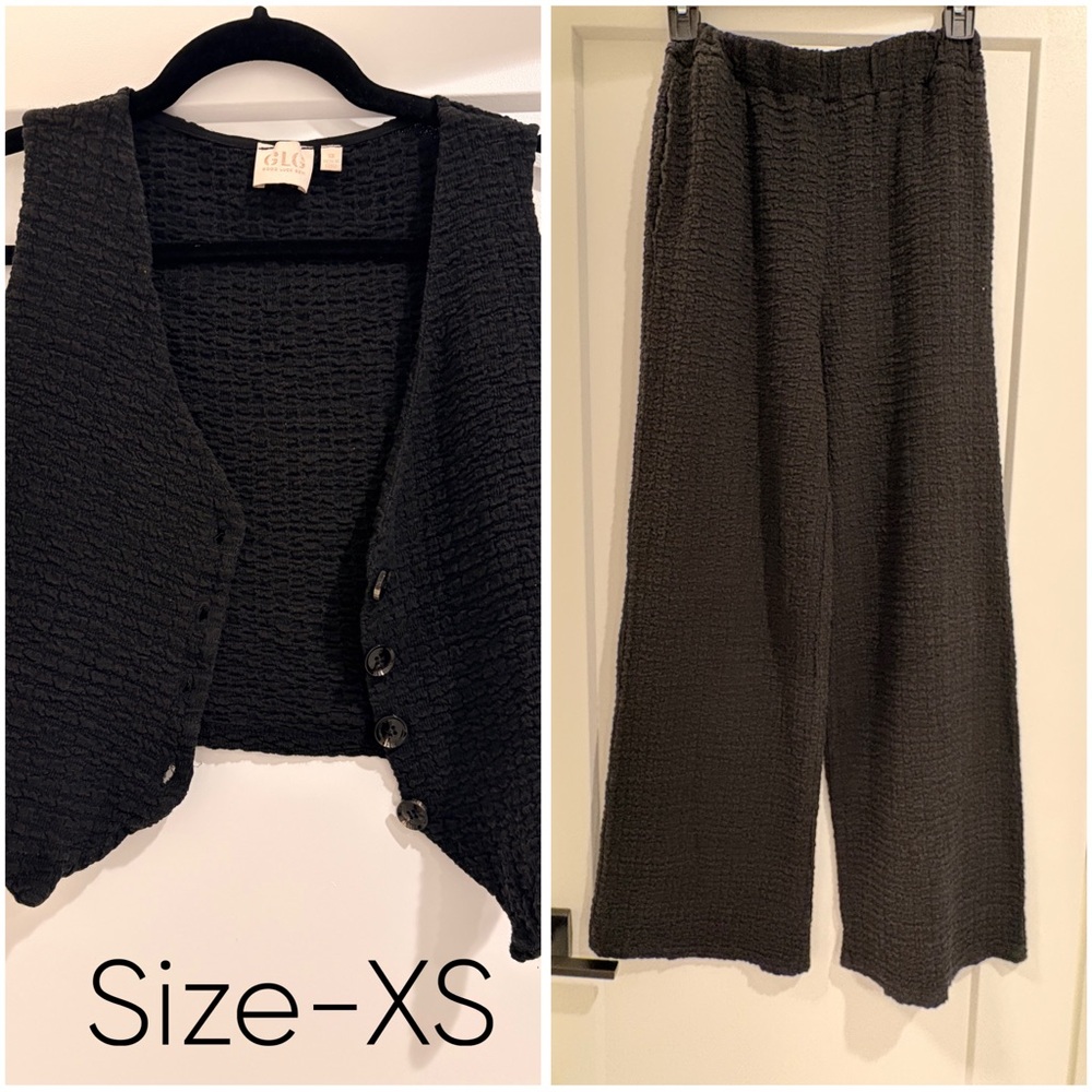 Women's Black Textured Pants and Vest Set